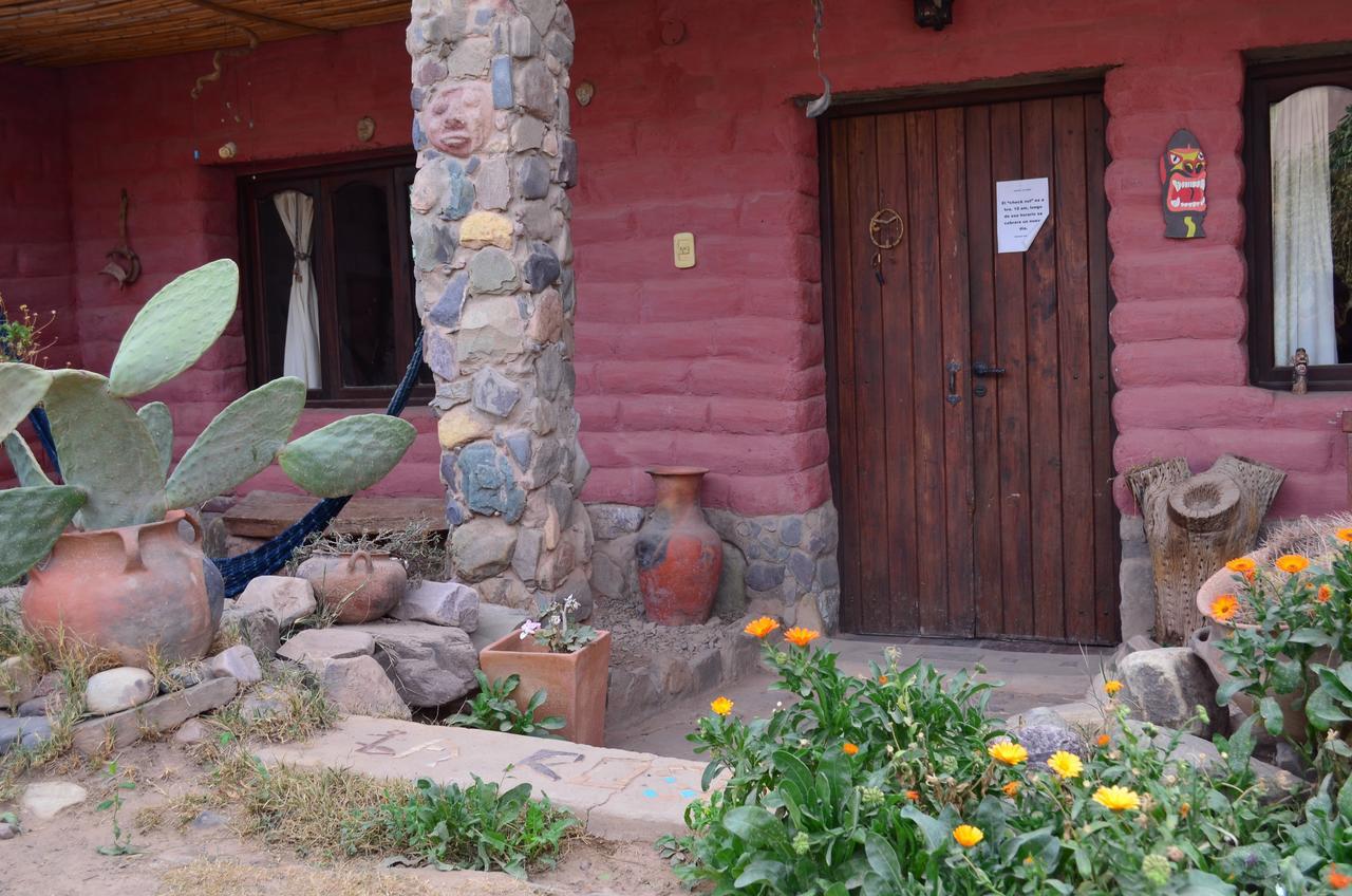 La Rosa Hostel Tilcara Exterior photo